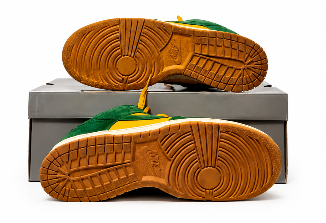 Nike SB Dunk Low Bucks