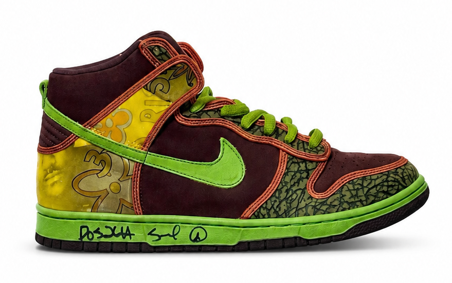 Nike SB Dunk High De La Soul (Shoe and box signed by De La Soul)