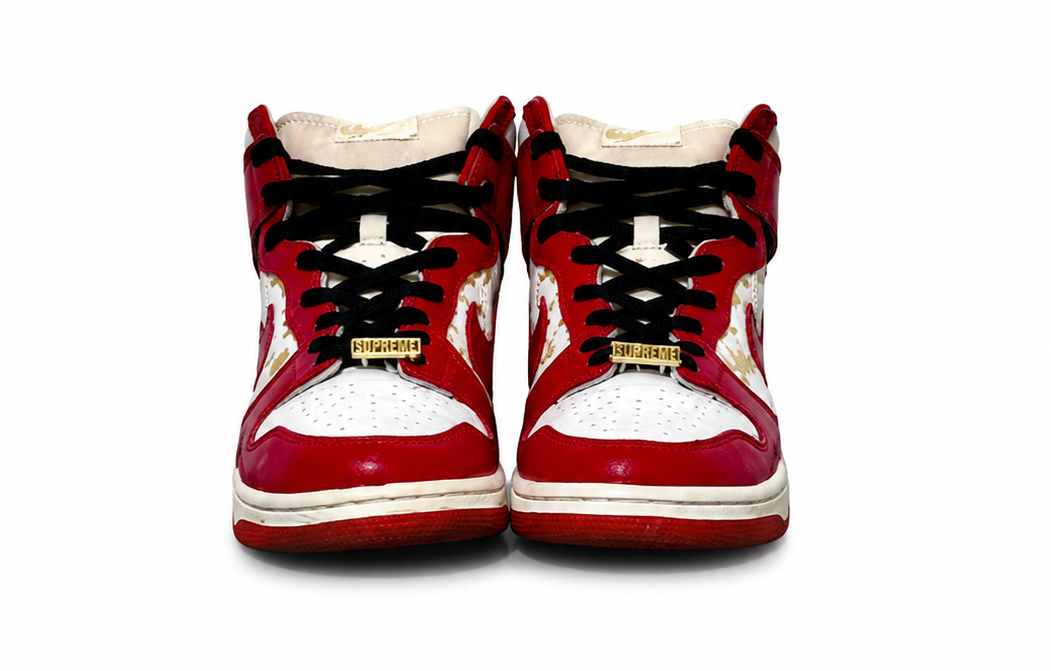 Nike Dunk High Pro SB Supreme Red Stars